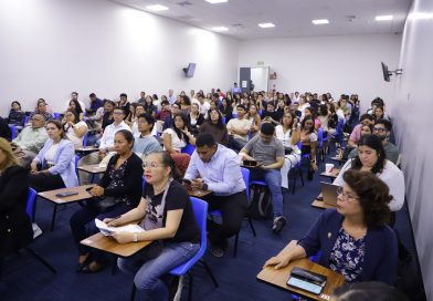 Alrededor de 500 plazas para médicos internos otorgan la CSS y el Minsa