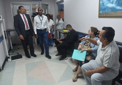 Comisión de Salud pondera labor de personal del Hospital Susana Jones