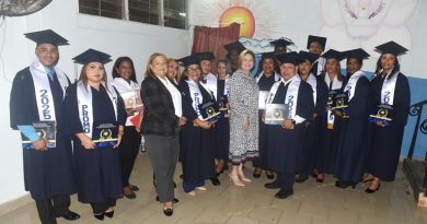 Con el fuego de la superación, funcionarios de la CSS culminan estudios mediante Tecnoedúcame Con el fuego de la superación, funcionarios de la CSS culminan estudios mediante Tecnoedúcame